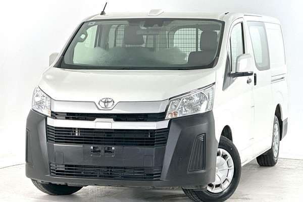 2022 Toyota Hiace