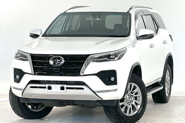 2023 Toyota Fortuner