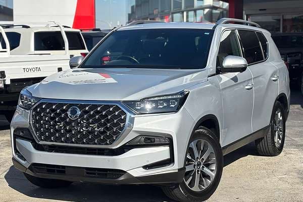 2022 KGM Rexton