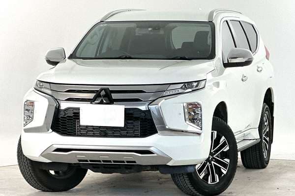 2023 Mitsubishi Pajero Sport