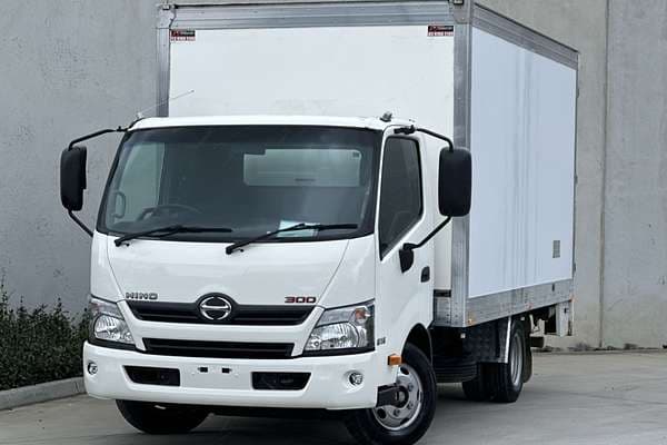 2019 Hino 300 Series
