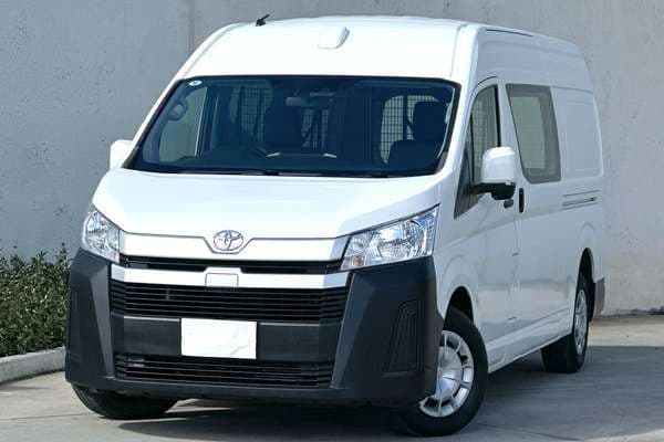 2022 Toyota Hiace