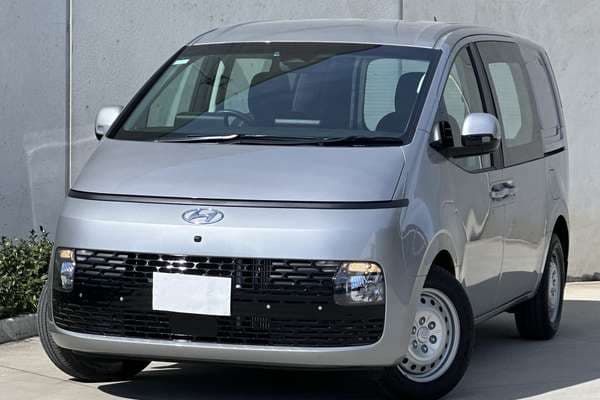 2023 Hyundai STARIA LOAD